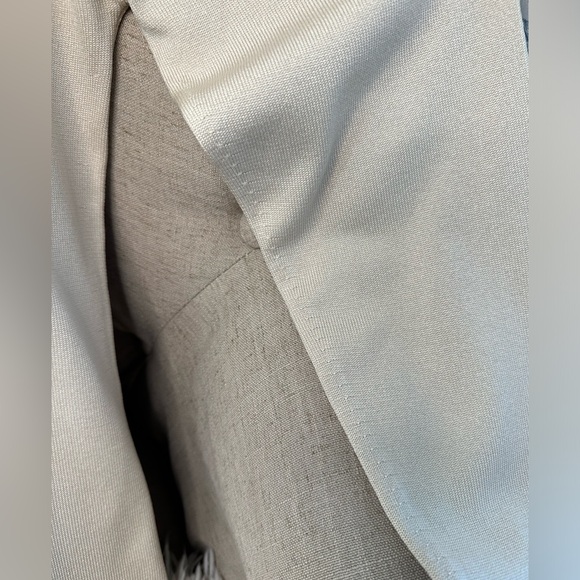 Vintage Givenchy Sport cream turtleneck sweater, size 40 - Picture 5 of 16